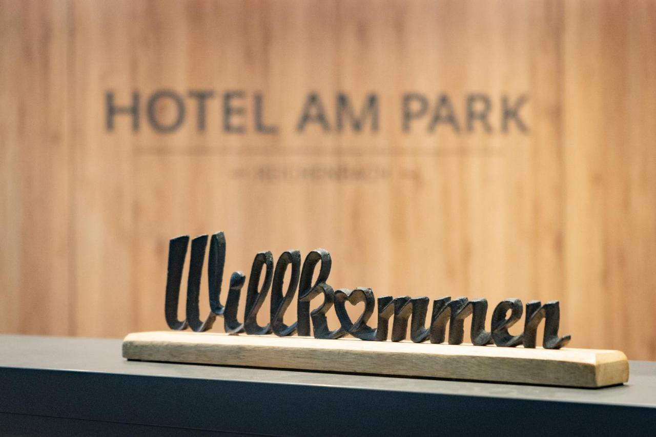 Hotel Am Park Райхенбах-им-Фогтланд Экстерьер фото